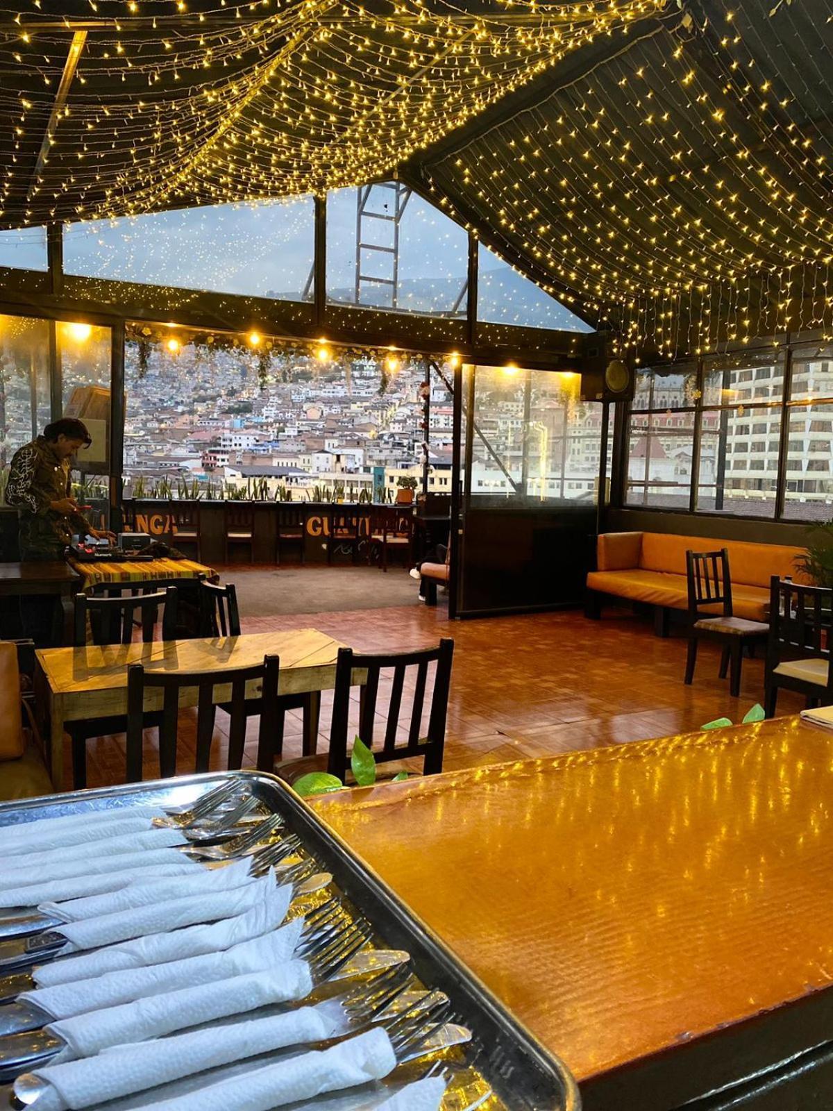 Hostal La Guayunga Rooftop Quito Exterior foto